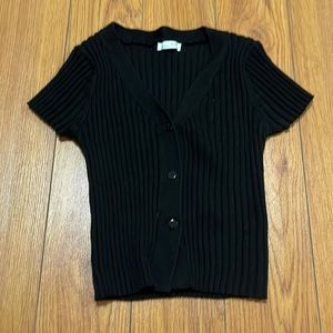 YesStyle black ribbed button up crop top